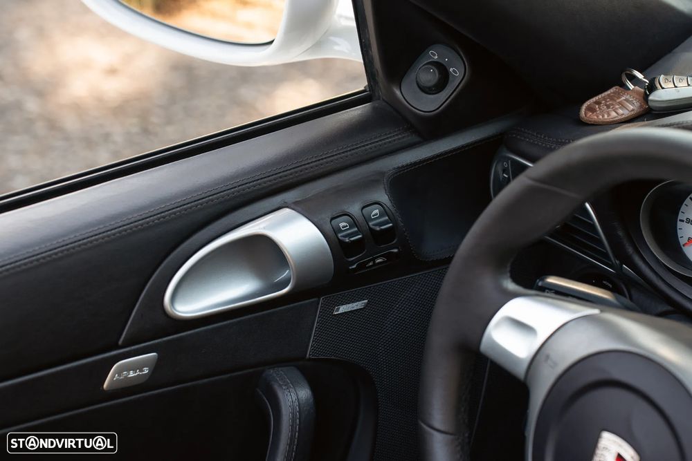 Porsche 911 (997) Carrera 4 S Cabriolet - 60