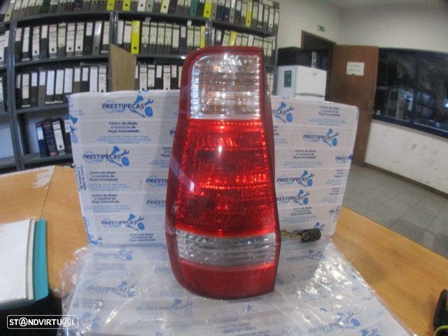 Farol Tras 9240117610 HYUNDAI MATRIX FASE 1 2006 1.5CRDI 102CV 5P PRETO ESQ ORIGINAL Danificado - 1