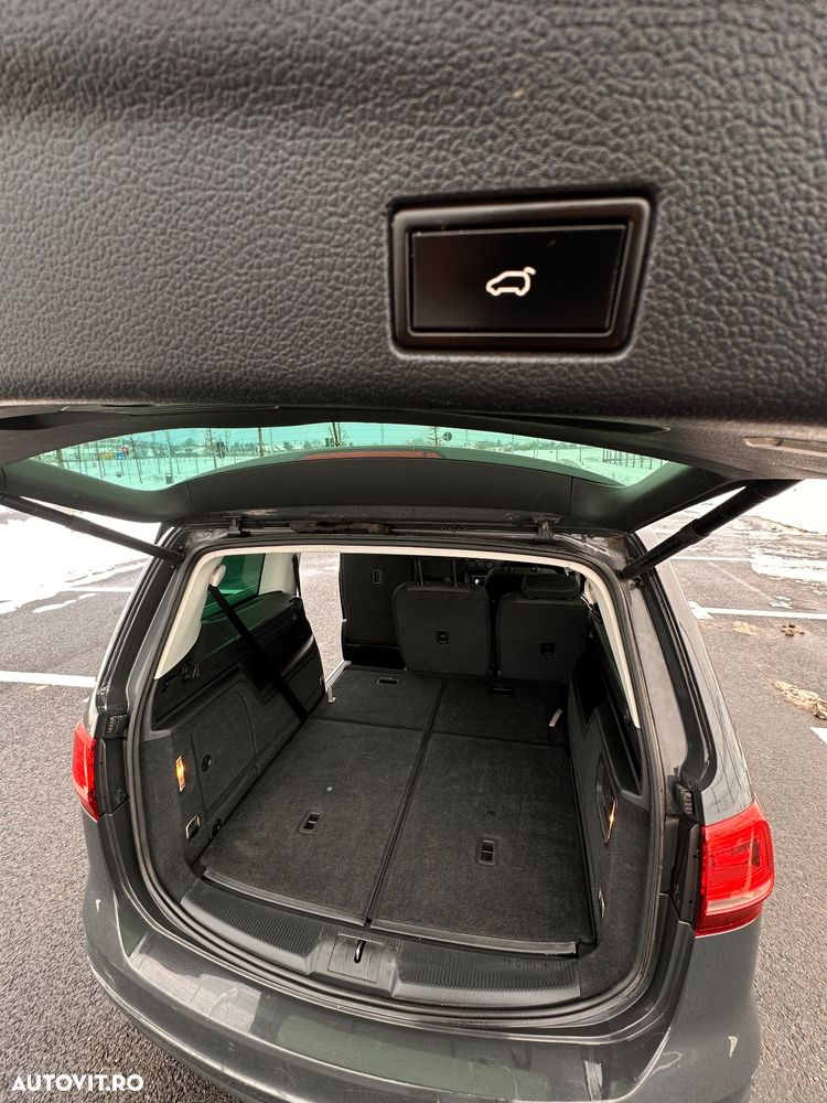 Volkswagen Sharan 2.0 TDI DSG (BlueMotion Technology) Comfortline - 23