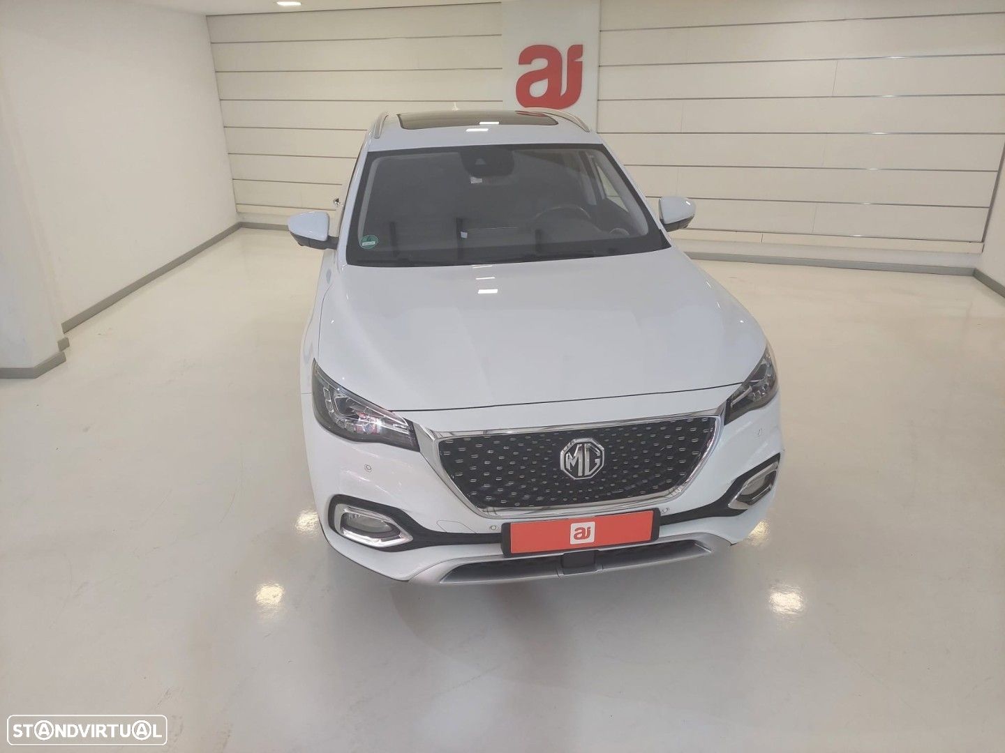 MG EHS PHEV Luxury - 1