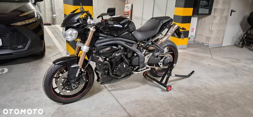 Triumph Speed Triple - 2