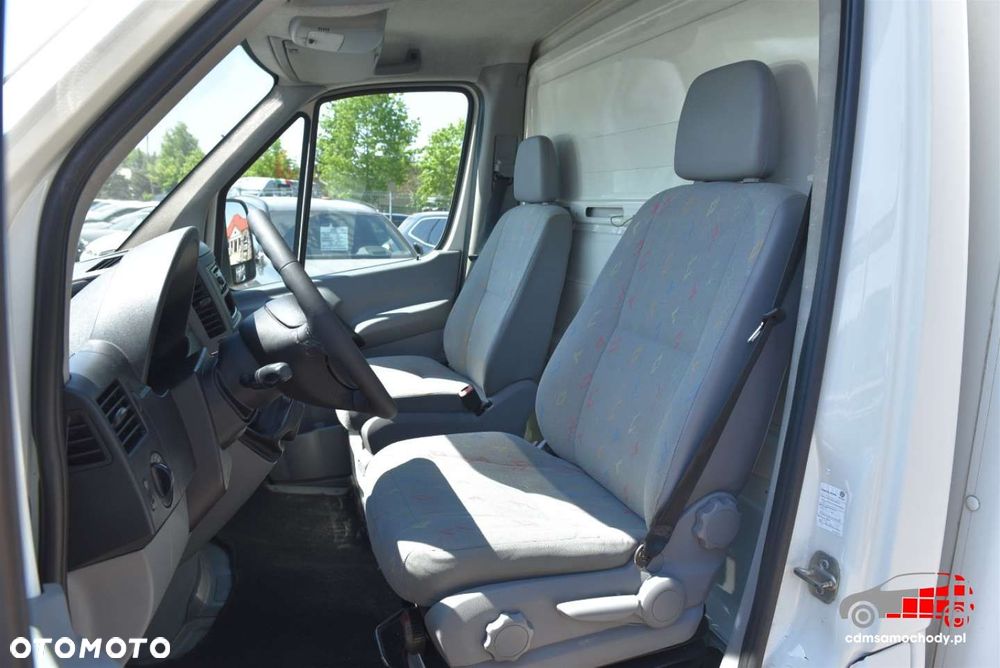 Volkswagen CRAFTER - 13