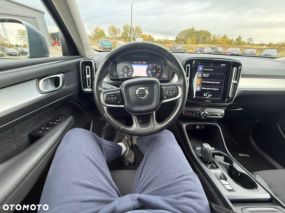 Volvo XC 40 D3 Geartronic Momentum - 31