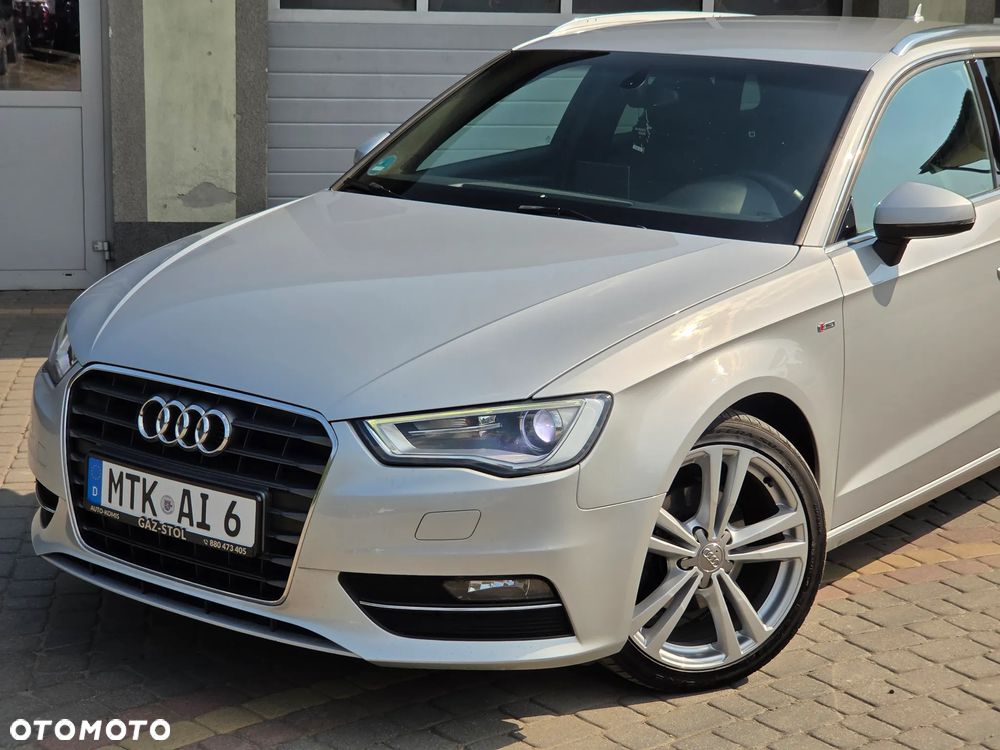 Audi A3 Sportback 1.4 TFSI S line Sportpaket - 2