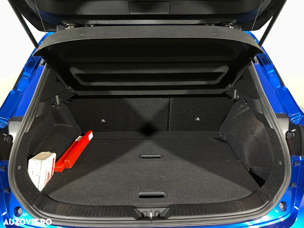 Nissan Qashqai 1.3 DIG-T 4x4 MHEV Xtronic N-Connecta - 13