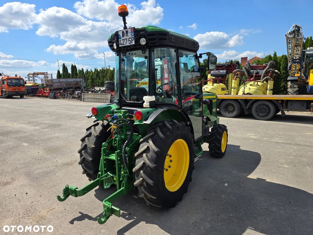 John Deere 5080GV - 2