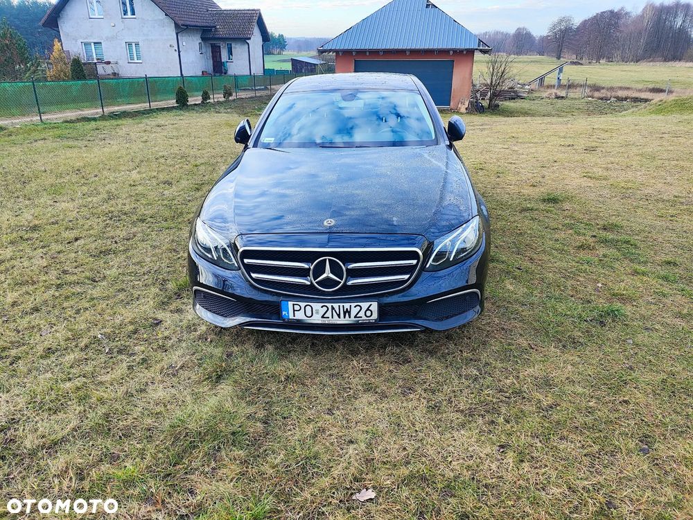 Mercedes-Benz Klasa E 200 d - 3