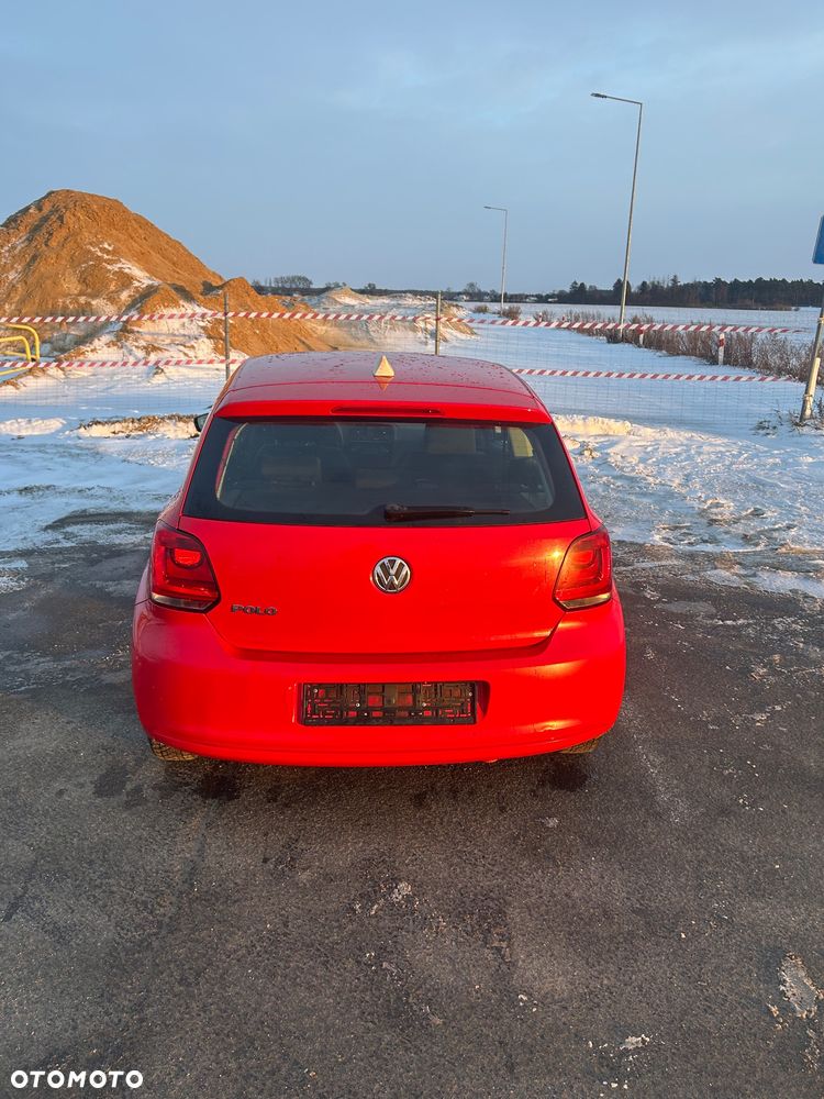 Volkswagen Polo 2010 photo 4