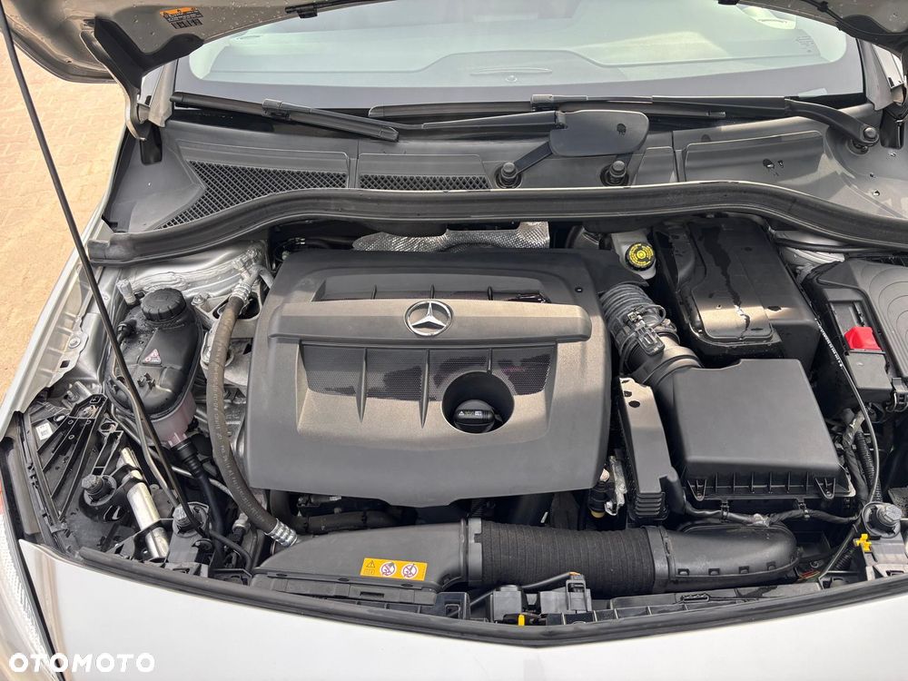Mercedes-Benz Klasa B 180 (CDI) d 7G-DCT AMG Line - 14