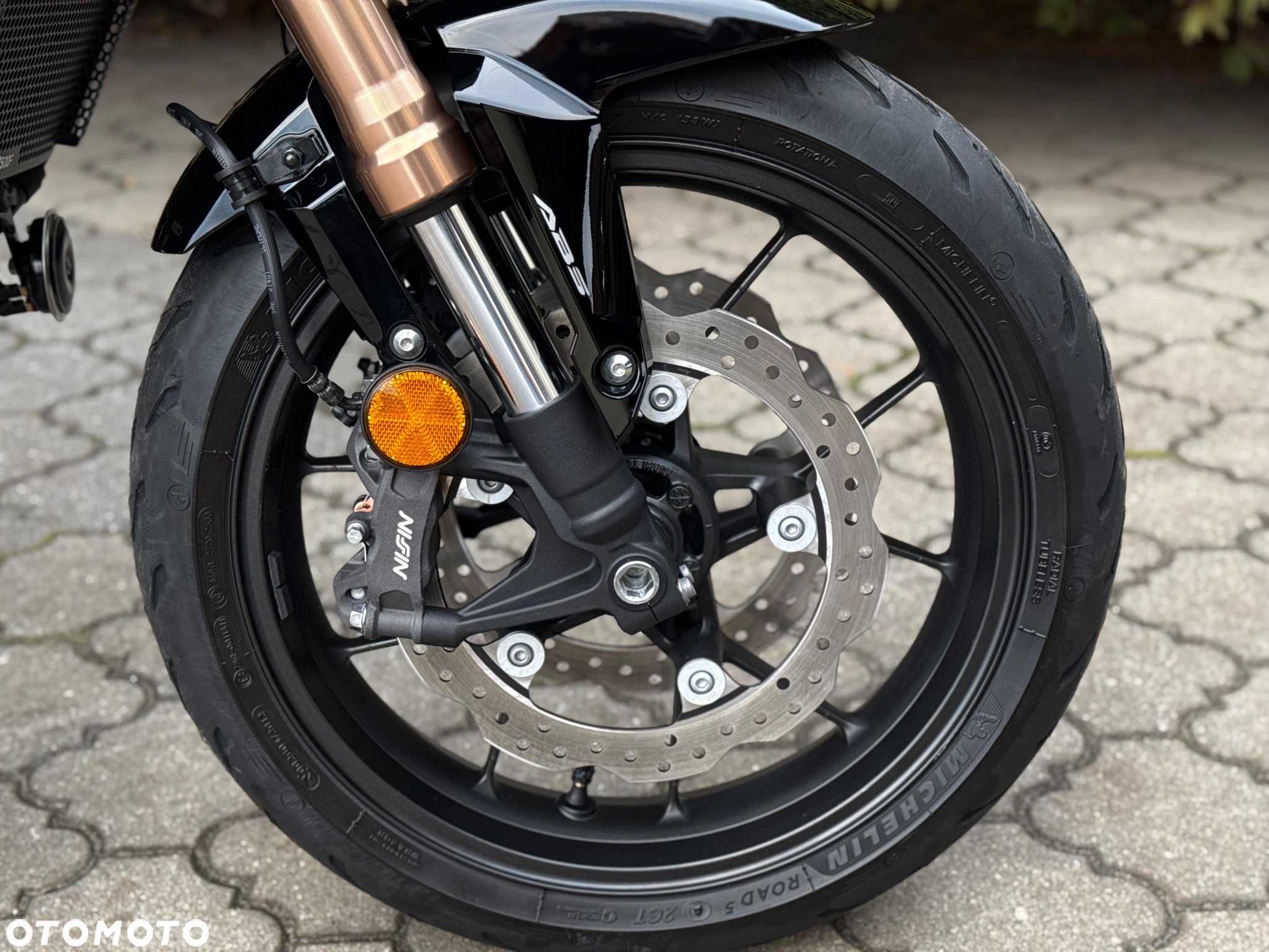 Honda CB - 11
