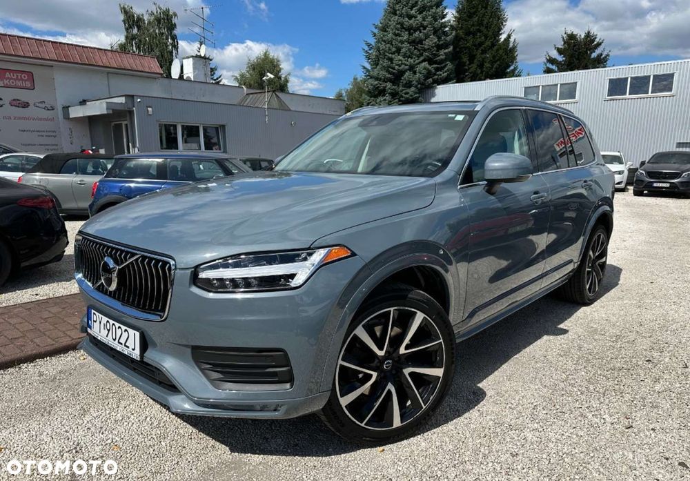 Volvo XC 90 - 1