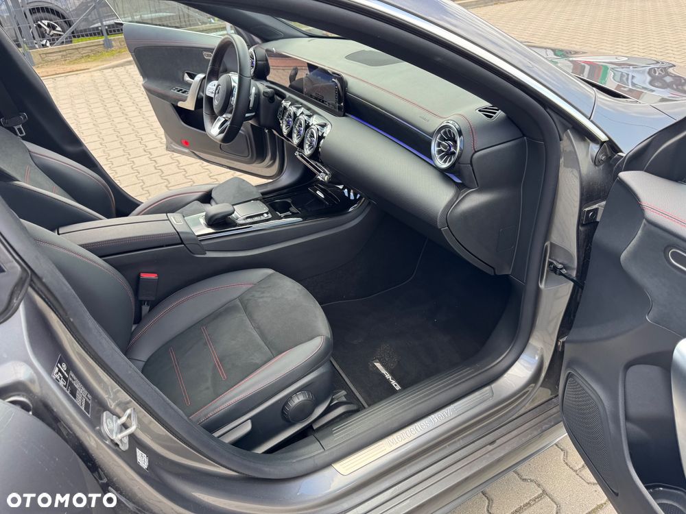 Mercedes-Benz CLA 200 Shooting Brake 7G-DCT Edition AMG Line - 15