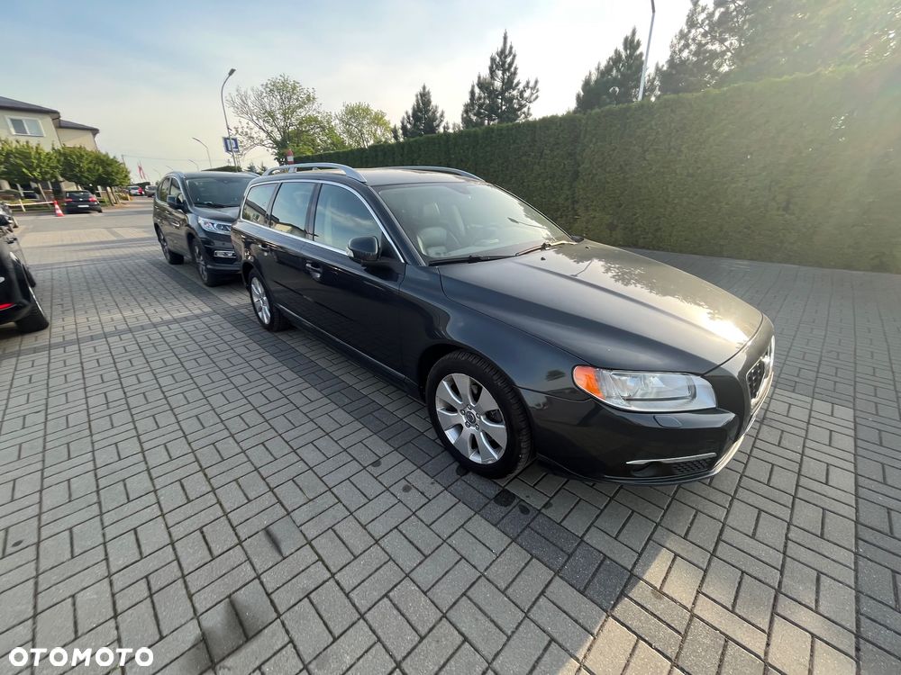 Volvo V70 2.0D Summum - 4