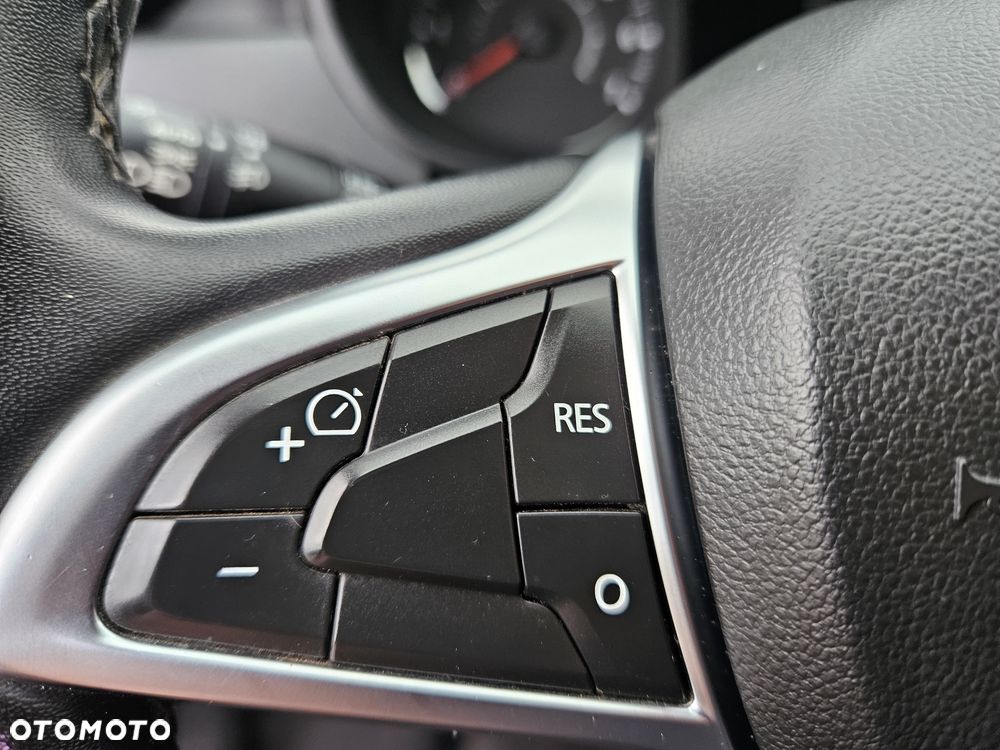 Dacia Duster 1.3 TCe FAP Techroad - 25