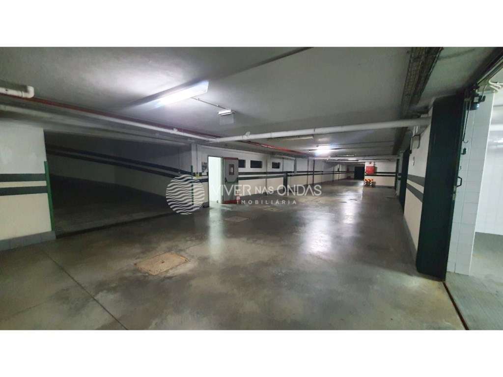 Garagem Box para Arrendamento na Foz do Douro - 45 m² | 2 Viaturas - Grande imagem: 5/14