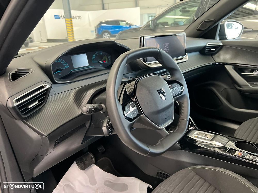 Peugeot e-2008 54 kWh Active - 14