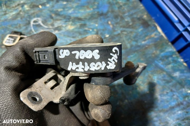 Senzor nivel xenon 3714686135101 686135101 259160-10	 3714686135101 6 - 1