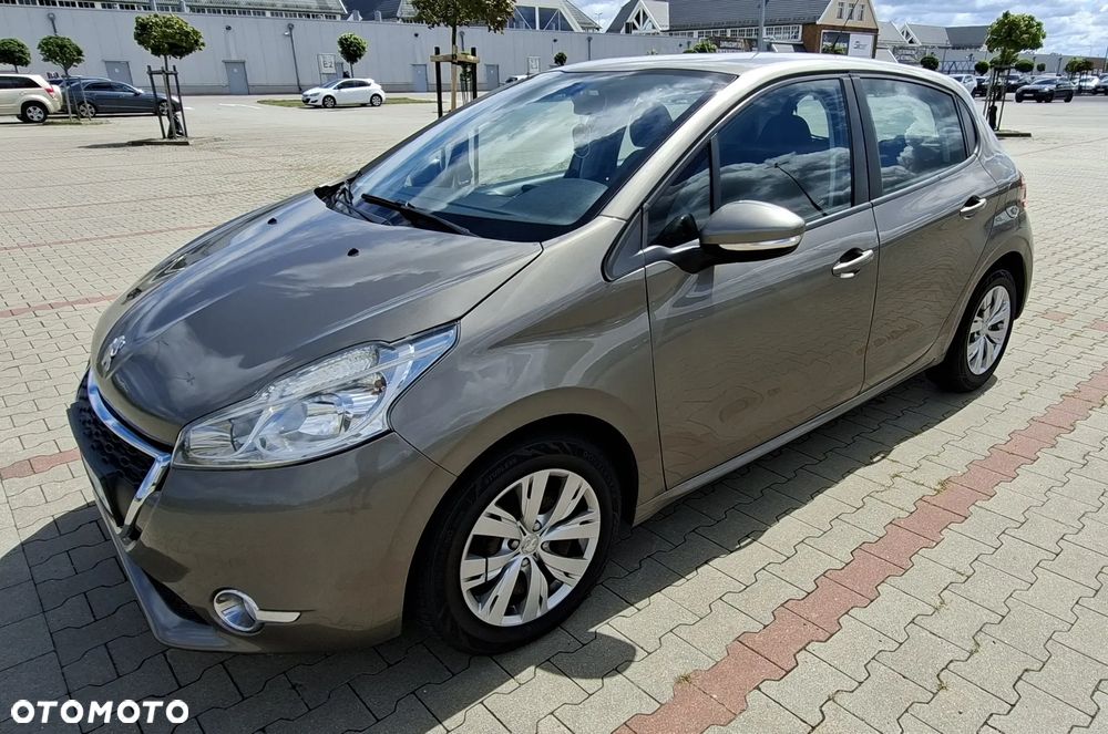 Peugeot 208 1.4 HDi Access - 2