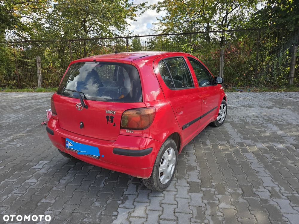 Toyota Yaris 2003