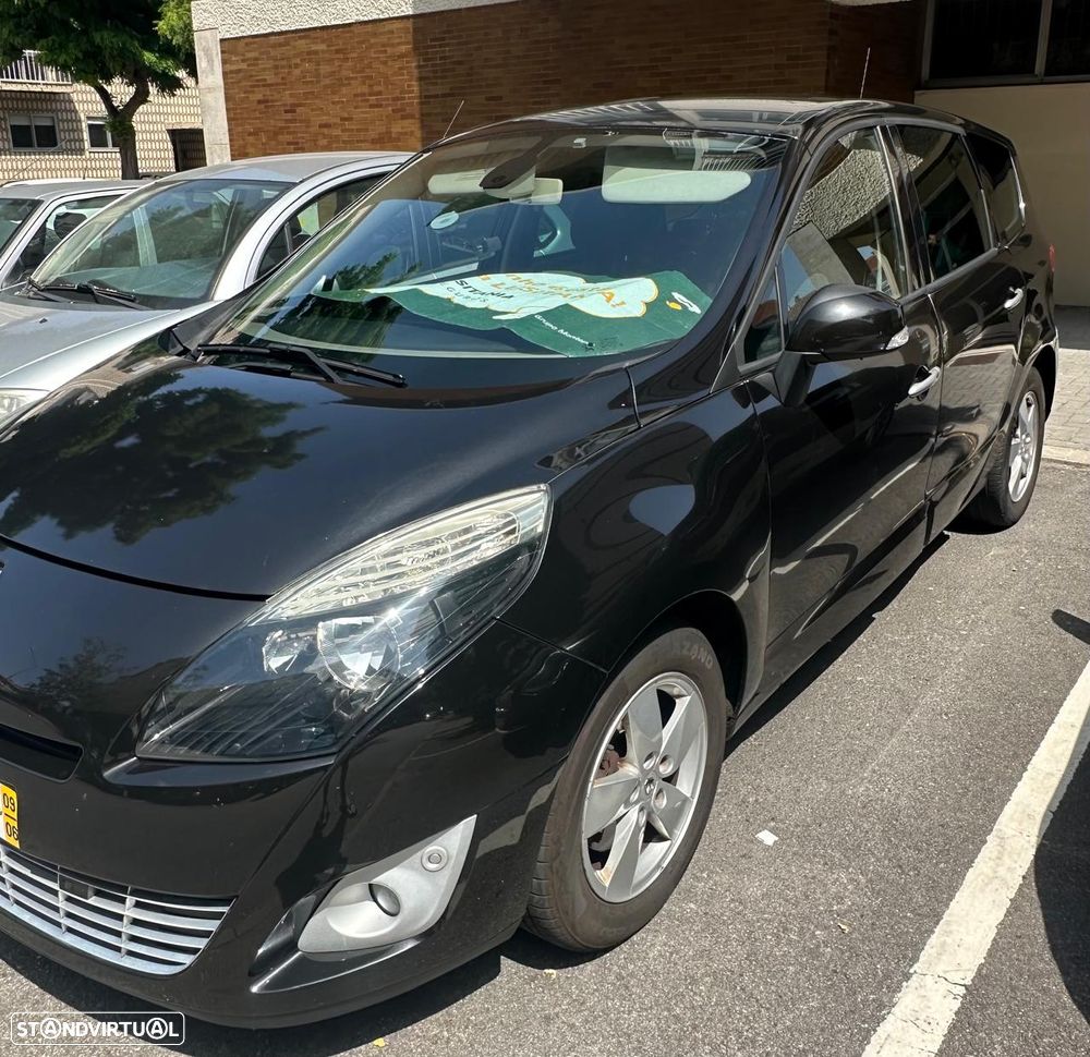 Renault Grand Scénic 1.5 dCi Dynamique S 7L - 2