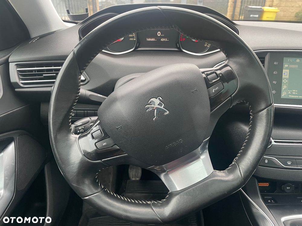 Peugeot 308 1.2 PureTech Active S&S - 37