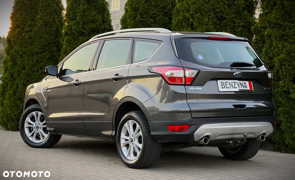Ford Kuga 1.5 EcoBoost 2x4 Cool & Connect - 14