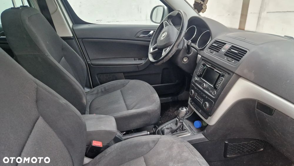 Skoda Yeti Outdoor 1.6 TDI Green tec DSG Active - 3