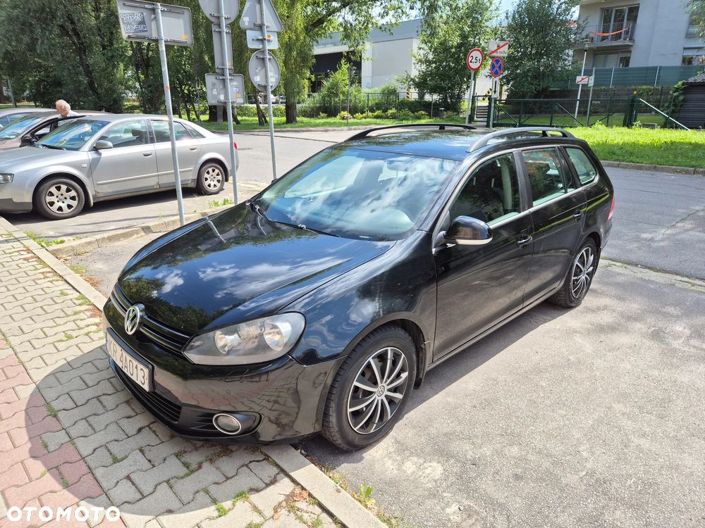 Volkswagen Golf VI 1.6 TDI Comfortline - 3