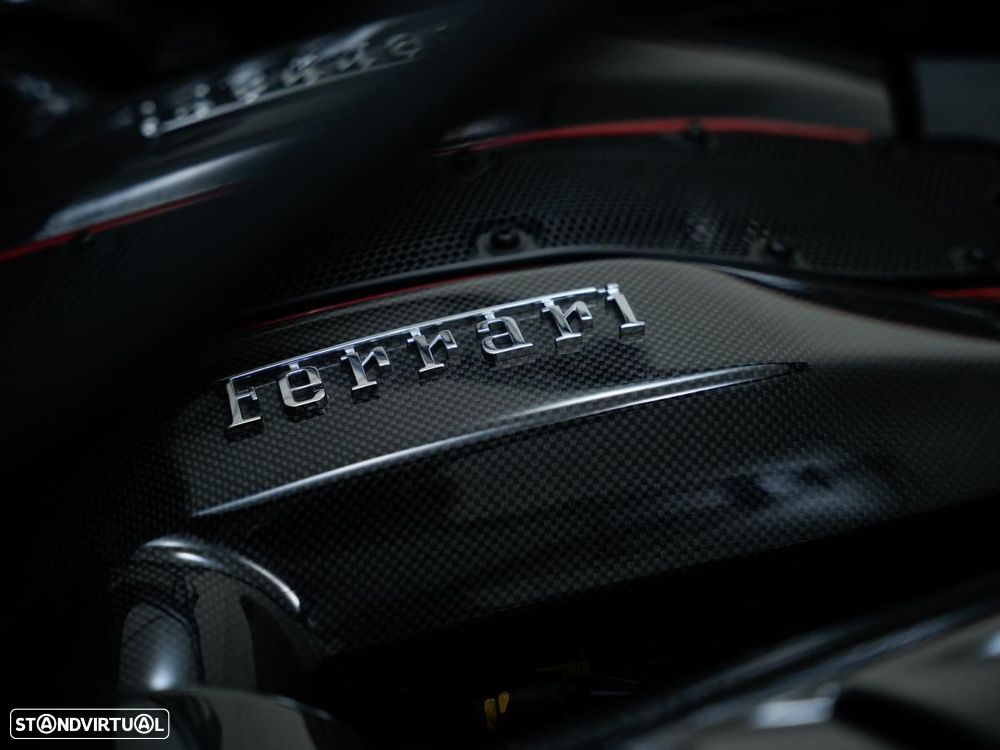 Ferrari 488 Pista - 17
