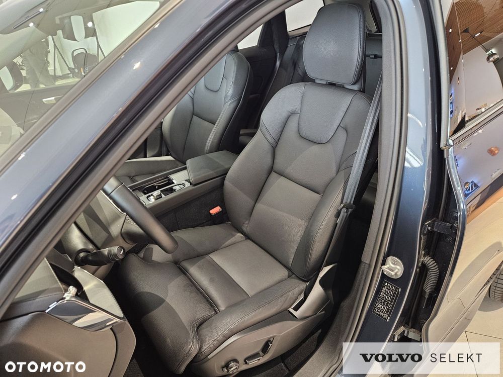 Volvo XC 60 - 10