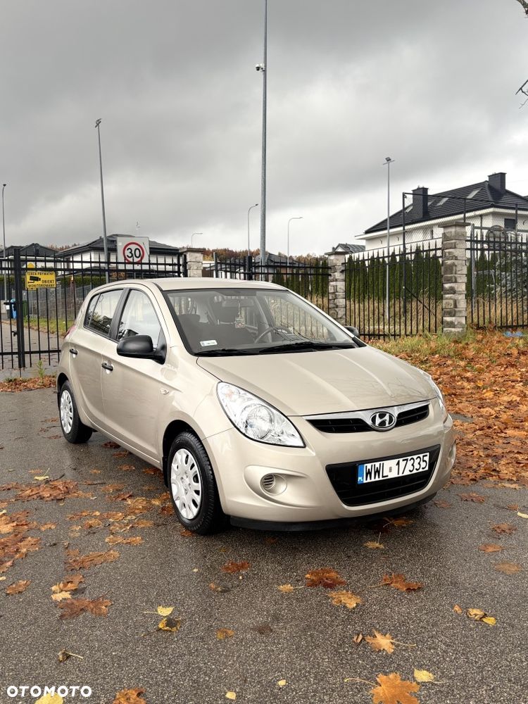 Hyundai I20