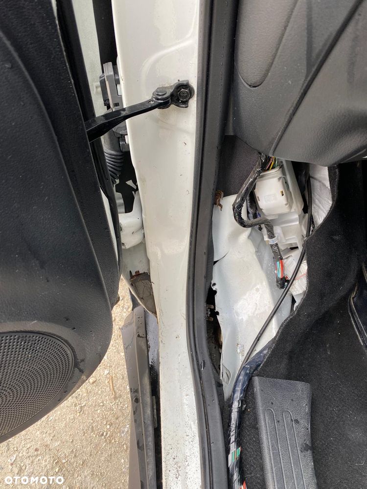 Nissan Juke 1.5 dCi N-Connecta - 28