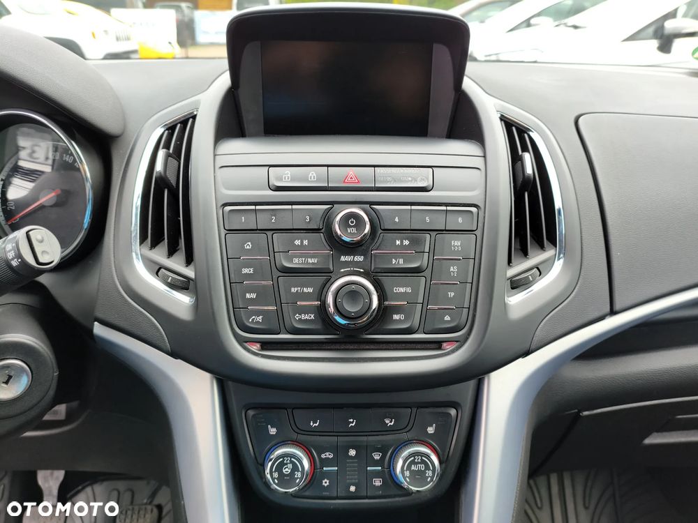 Opel Zafira Tourer 1.4 Turbo Edition - 24