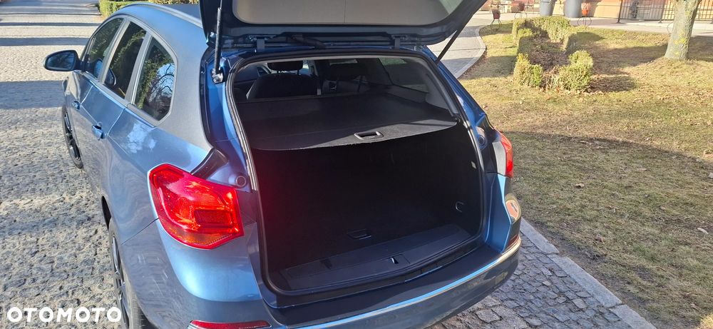 Opel Astra 1.6 CDTI Active - 36