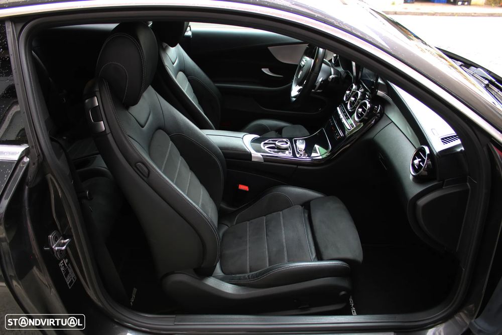 Mercedes-Benz C 300 AMG Line - 7