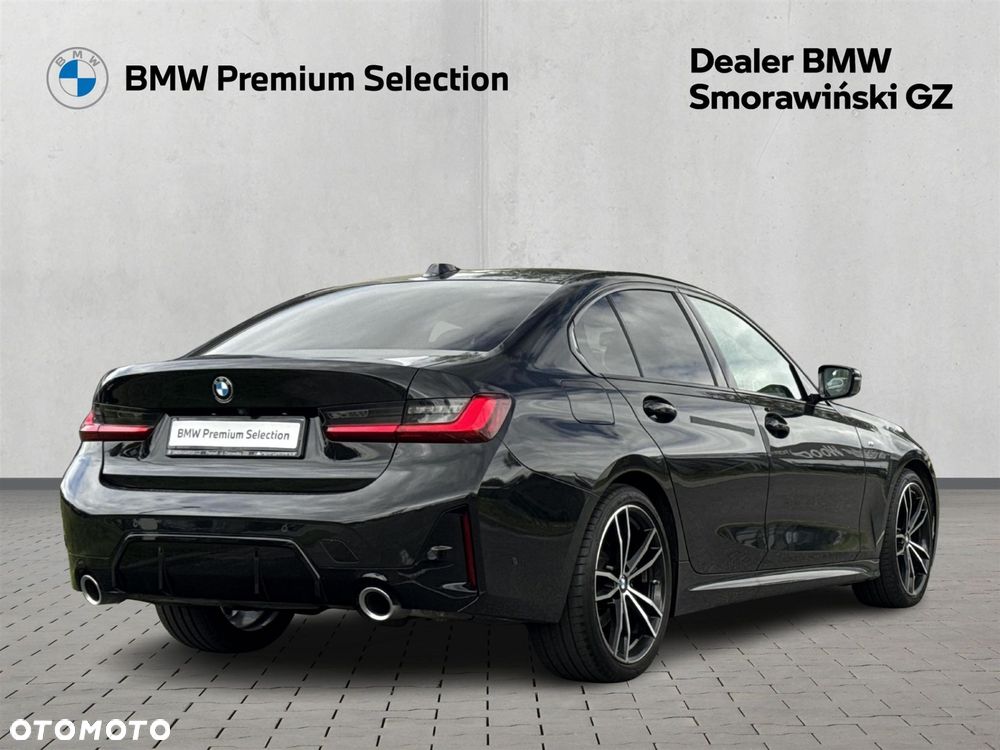BMW Seria 3 320d xDrive - 26