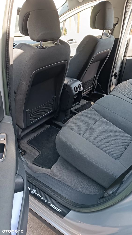 Peugeot 3008 e-HDi FAP 115 EGS6 Stop&Start Active - 21