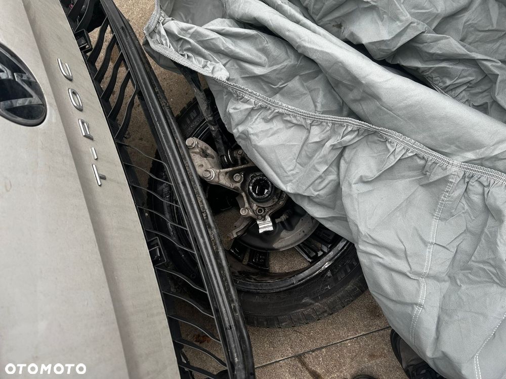 Volkswagen T-Roc 2.0 TDI SCR 4MOTION DSG R-Line - 21