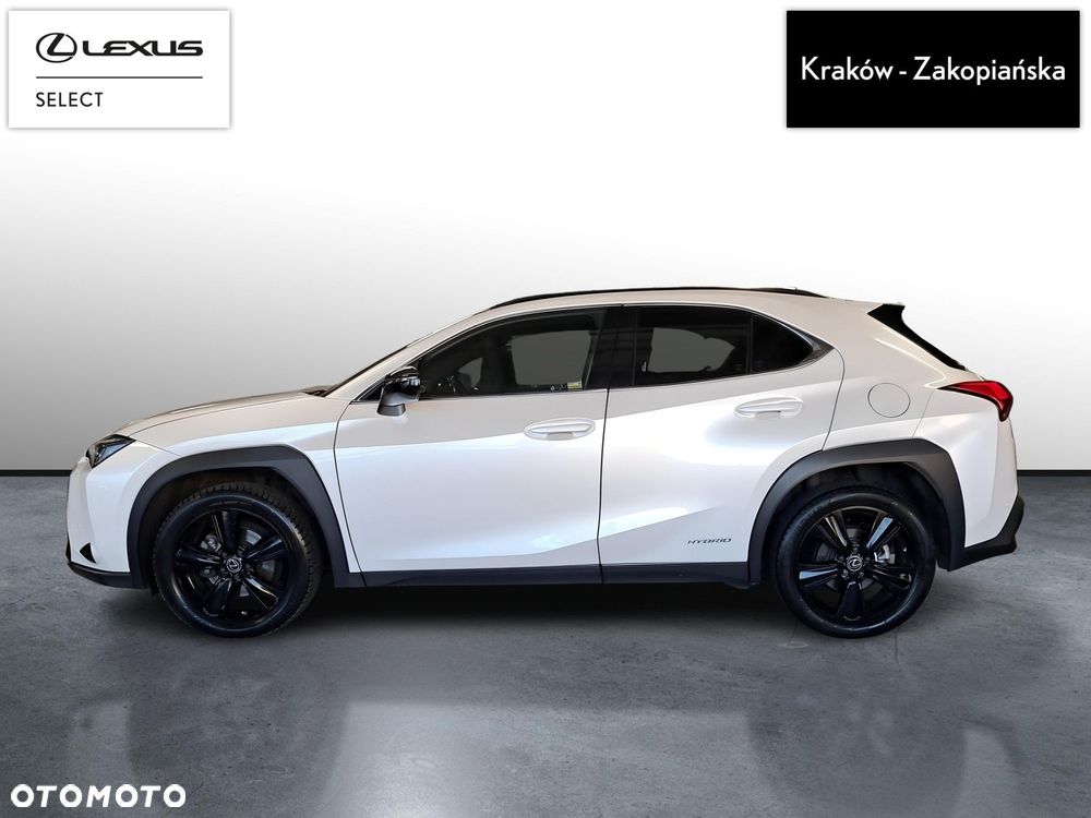 Lexus UX - 5
