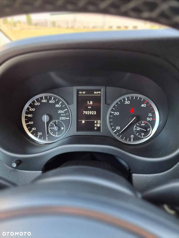 Mercedes-Benz Vito CDI Tourer Pro 447.705 - 16