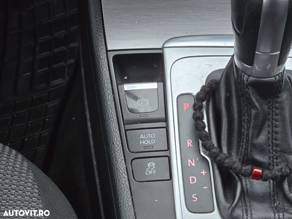 Volkswagen Passat Variant 2.0 TDI DSG BlueMotion Technology Comfortline - 14