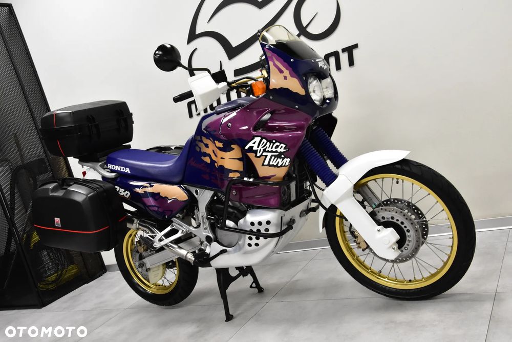 Honda XRV - 8