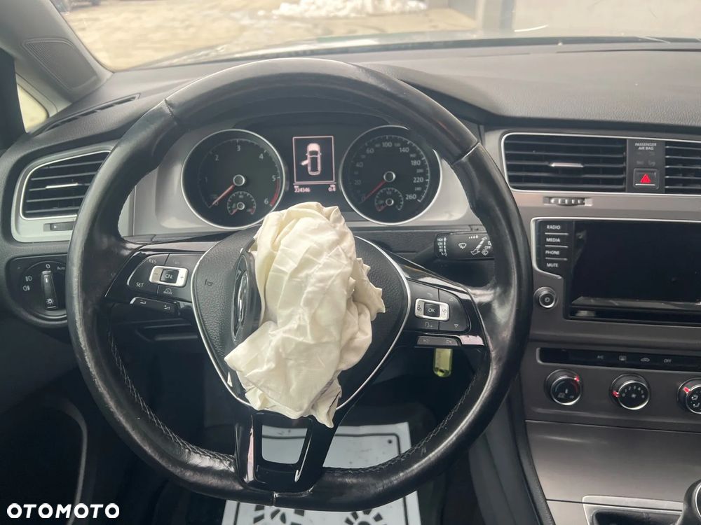 Volkswagen Golf 1.6 TDI BMT Trendline - 14