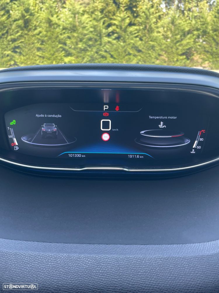 Peugeot 3008 PureTech 130 Stop & Start GPF EAT8 Allure - 42