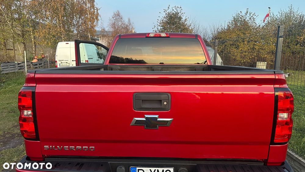 Chevrolet Silverado - 9