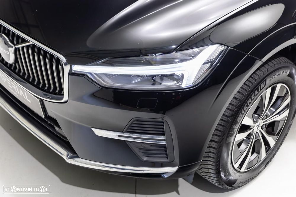 Volvo XC 60 2.0 T6 PHEV Core AWD - 16