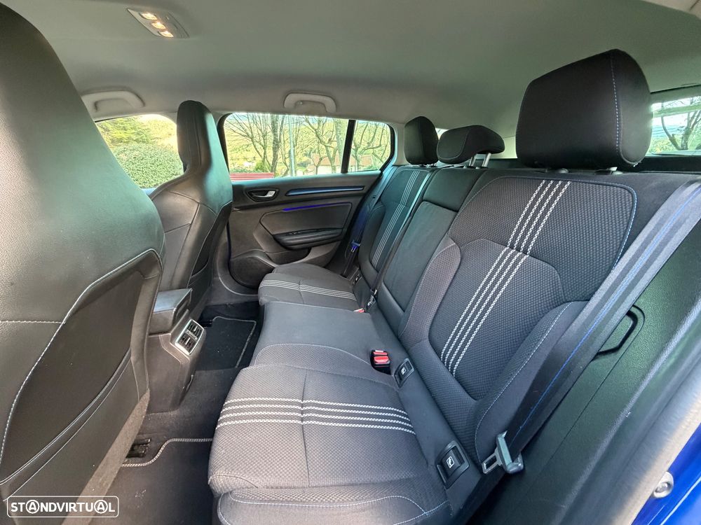 Renault Mégane Sport Tourer 1.5 Blue dCi GT Line J18 - 20