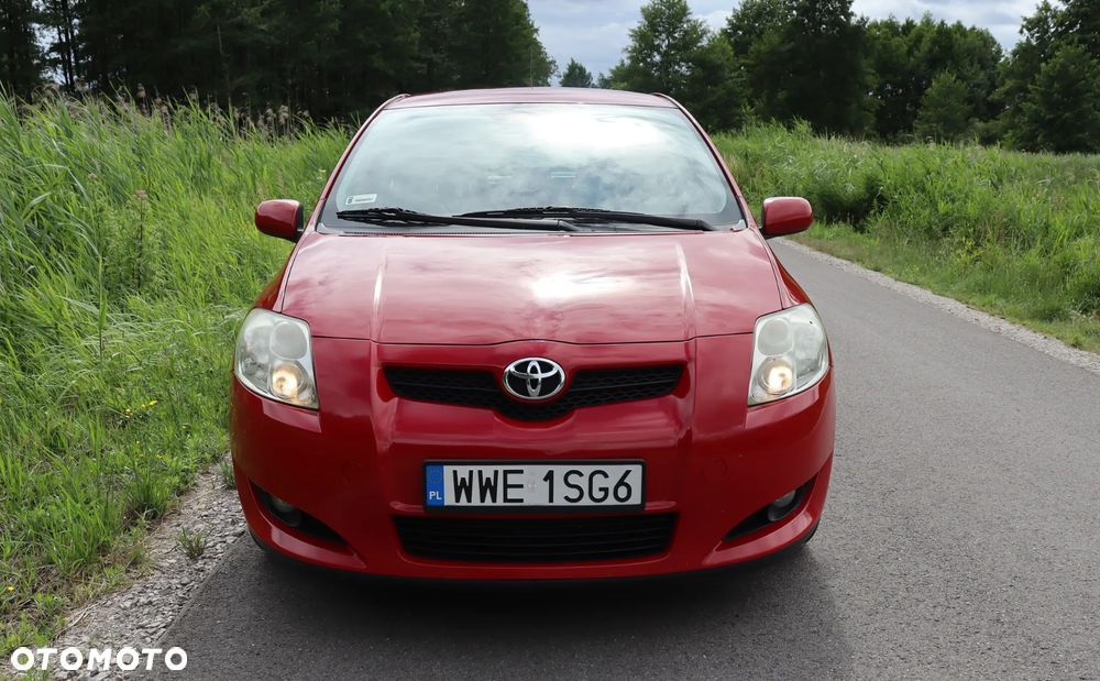 Toyota Auris - 2