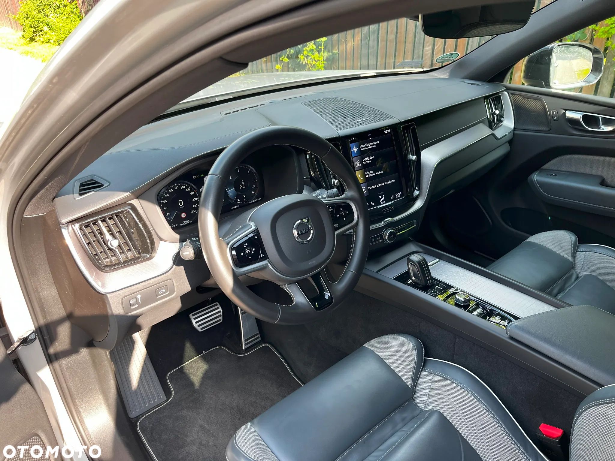 Volvo XC 60 - 1
