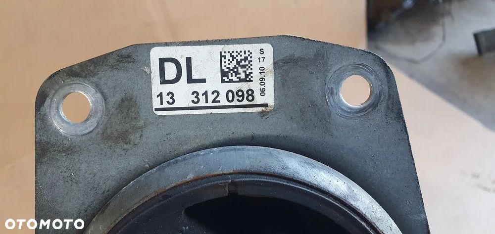 Łapa poduszka skrzyni biegów Opel Insignia A 2.0 CDTI 13312098 - 6